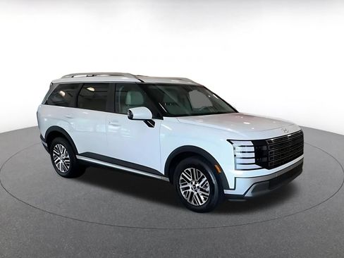 Used 2026 Hyundai Palisade SEL AWD/4WD image 2
