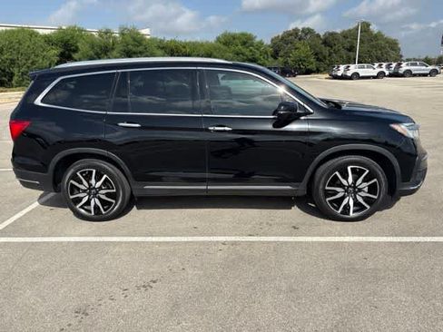 Used 2022 Honda Pilot Touring image 6