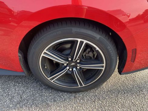 Used 2025 Ford Mustang Premium RWD image 3
