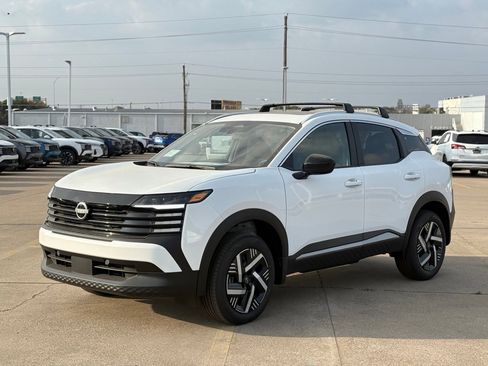 New 2026 Nissan Kicks SV w/ SV Premium Package image 4