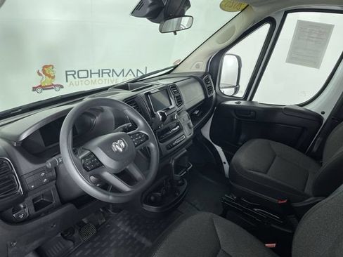 Used 2025 RAM ProMaster 2500 w/ U-Haul Equipment Group FWD image 20