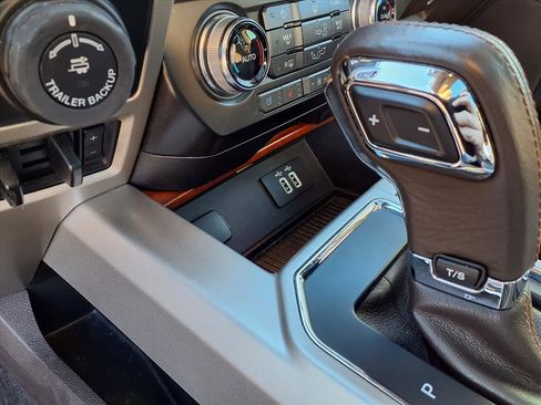 Used 2016 Ford F150 King Ranch w/ Equipment Group 601A Luxury image 16