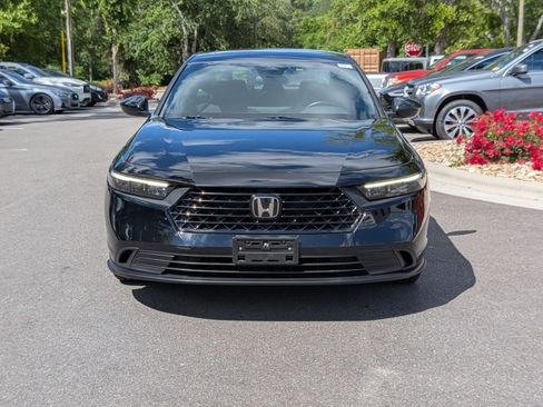Used 2023 Honda Accord Sport image 8