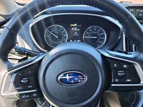 Used 2017 Subaru Impreza 2.0i Limited w/ Moonroof/BSD & Rcta/Eyesight AWD/4WD image 17