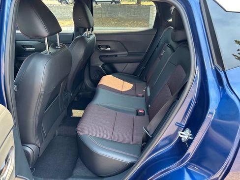 Used 2025 Nissan Kicks SR AWD/4WD image 16