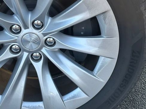 Used 2018 Tesla Model X 100D AWD/4WD image 8