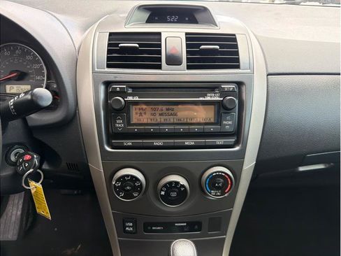 Used 2012 Toyota Corolla S FWD image 17