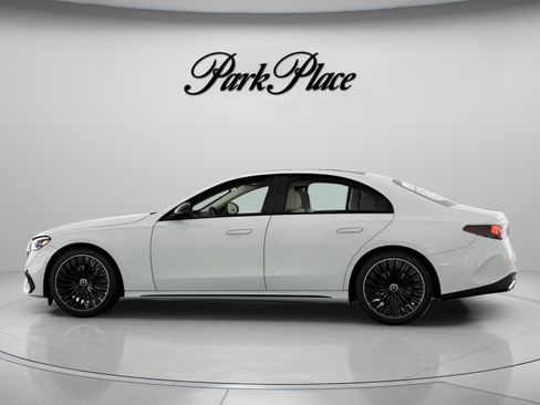 Used 2026 Mercedes-Benz E 350 Sedan image 8