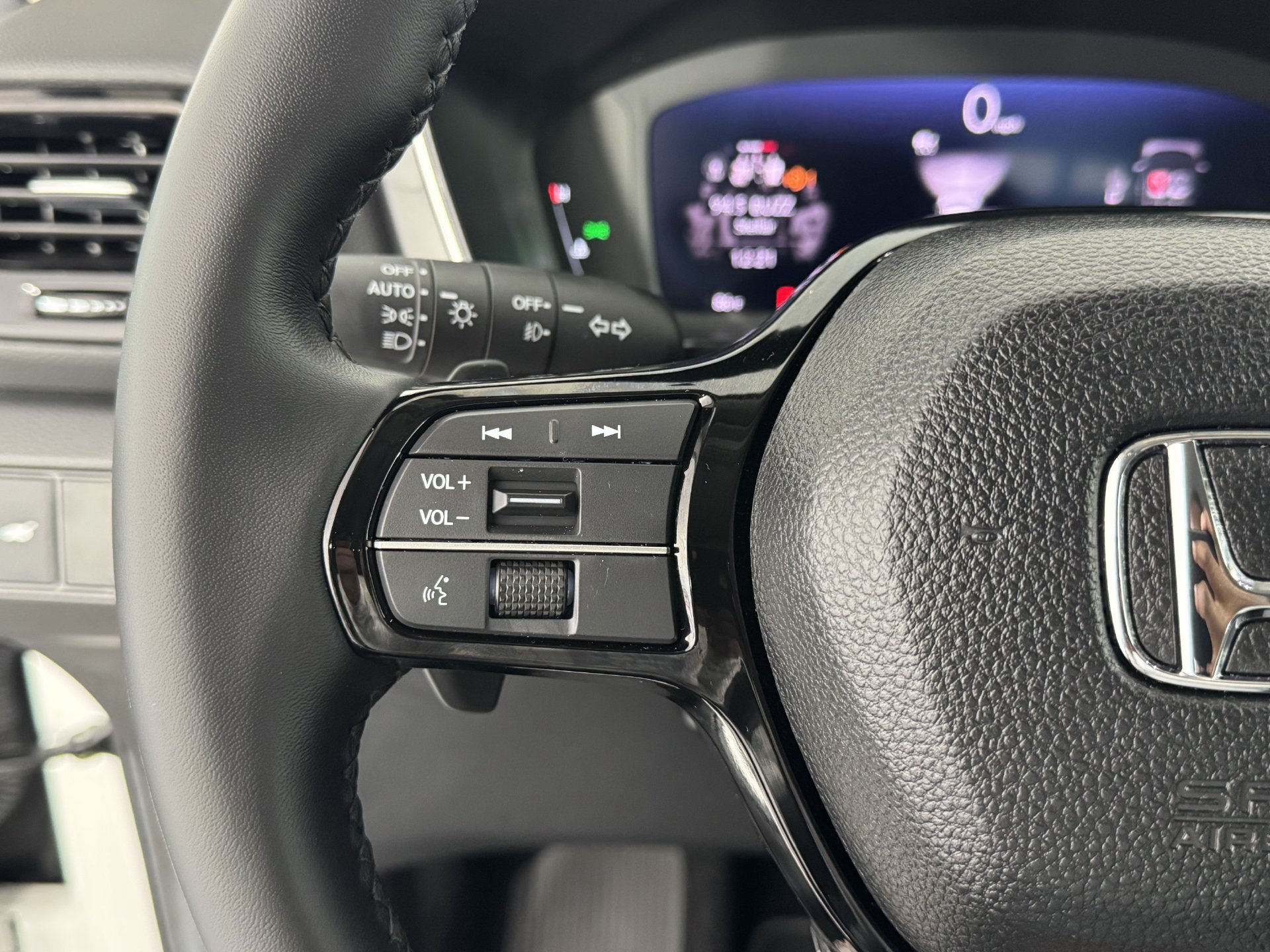 Used 2026 Honda Pilot EX-L image 26