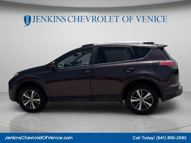 Used 2018 Toyota RAV4 XLE FWD image 9