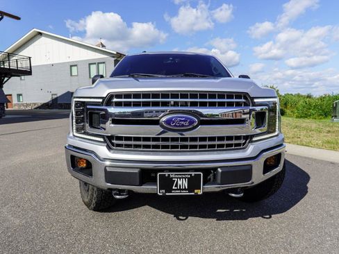 Used 2018 Ford F150 XLT w/ Equipment Group 302A Luxury AWD/4WD image 19
