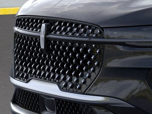 New 2026 Lincoln Nautilus Reserve image 34