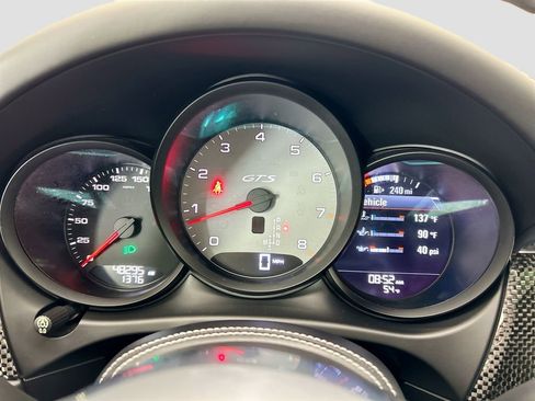 Used 2018 Porsche Macan GTS image 33