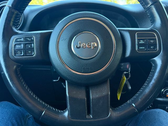 Used 2018 Jeep Wrangler Unlimited Sport AWD/4WD image 9