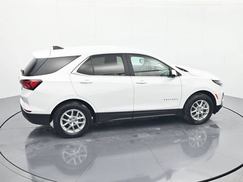 Used 2024 Chevrolet Equinox LT AWD/4WD image 31