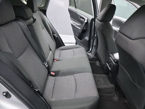Used 2024 Toyota RAV4 XLE FWD image 16