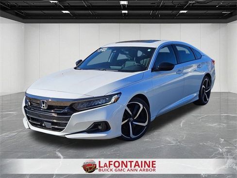 Used 2022 Honda Accord Sport image 1