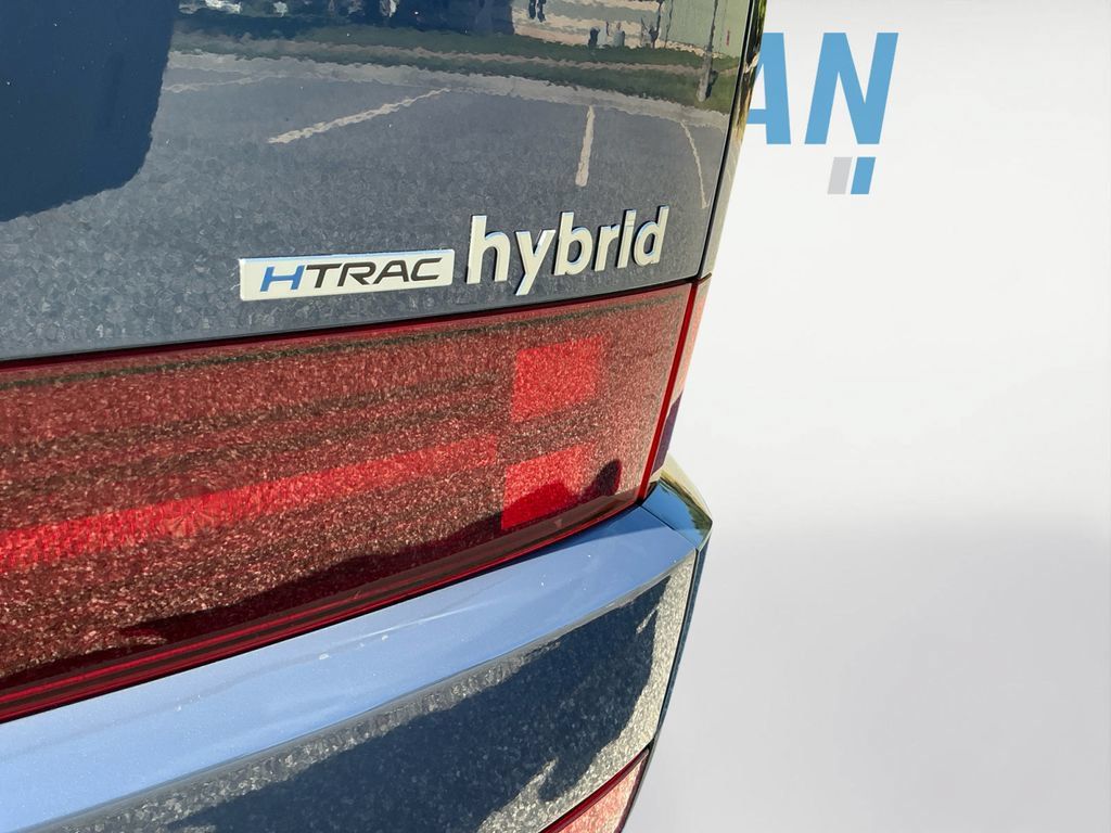 Used 2025 Hyundai Santa Fe SEL AWD/4WD image 23