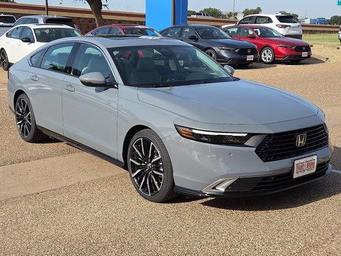 New 2026 Honda Accord Touring image 5
