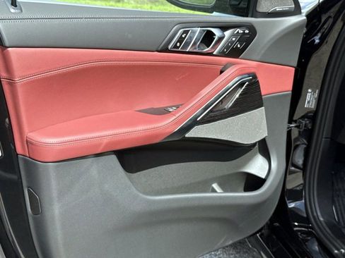 New 2026 BMW X6 xDrive40i w/ Climate Comfort Package AWD/4WD image 18