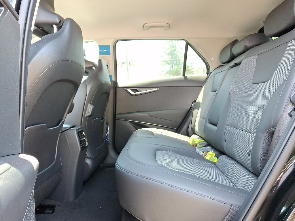 New 2026 Kia Niro Wind w/ Wind Preserve Package FWD image 5