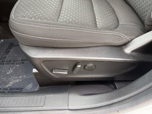 Used 2023 Ford Escape Active w/ Cold Weather Package FWD image 8
