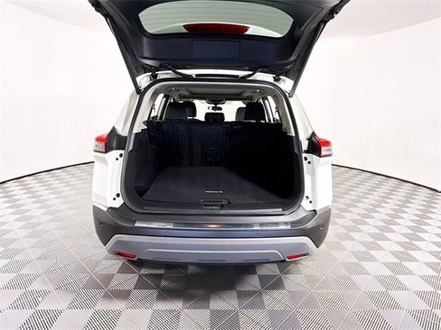 Certified 2023 Nissan Rogue SV w/ SV Premium B Package image 34