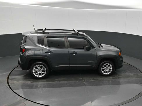Used 2022 Jeep Renegade Latitude image 31