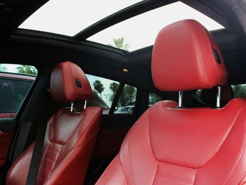 Used 2025 BMW X4 M40i w/ Premium Package AWD/4WD image 38