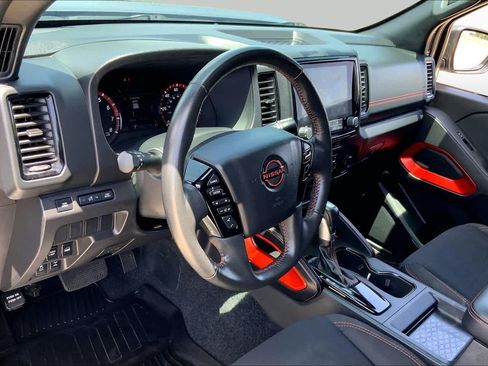 Used 2024 Nissan Frontier PRO-4X w/ Off-Road Protection Package AWD/4WD image 17