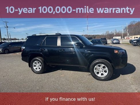 Used 2022 Toyota 4Runner SR5 Premium w/ Moonroof Package image 8