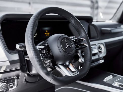 Used 2026 Mercedes-Benz G 63 AMG 4MATIC image 39