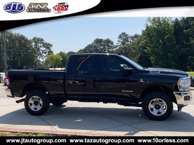 Used 2022 RAM 2500 Tradesman w/ Chrome Appearance Group AWD/4WD image 8