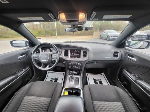 Used 2023 Dodge Charger SXT image 14