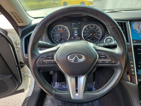 Used 2019 INFINITI Q50 Luxe w/ Essential Package (3.0T Luxe) image 27