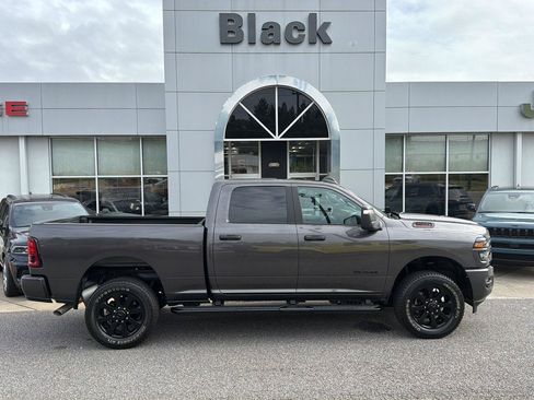Used 2026 RAM 2500 Big Horn AWD/4WD image 12