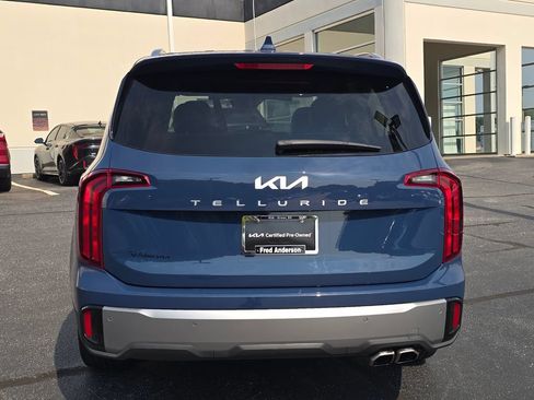 Certified 2025 Kia Telluride S FWD image 4