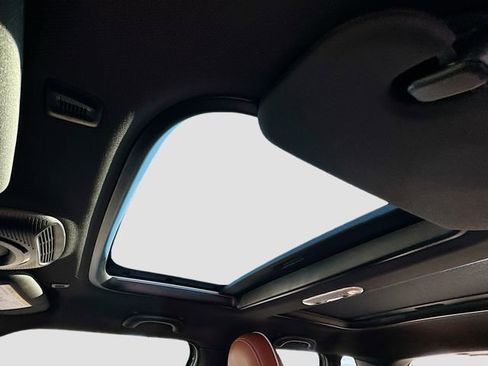 Used 2022 MINI Cooper S image 21