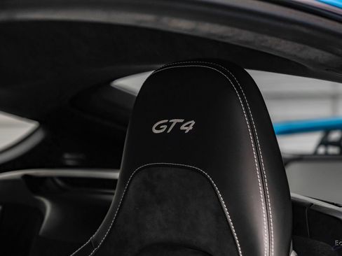 Used 2020 Porsche 718 Cayman GT4 RWD image 44