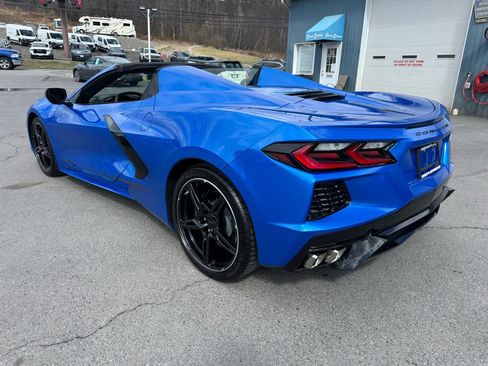 Used 2024 Chevrolet Corvette 2LT Convertible image 3