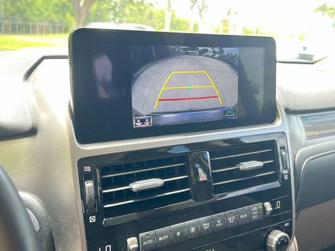 Certified 2023 Lexus GX 460 Premium AWD/4WD image 16