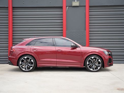 Used 2022 Audi RS Q8 w/ Carbon Optic Package AWD/4WD image 9