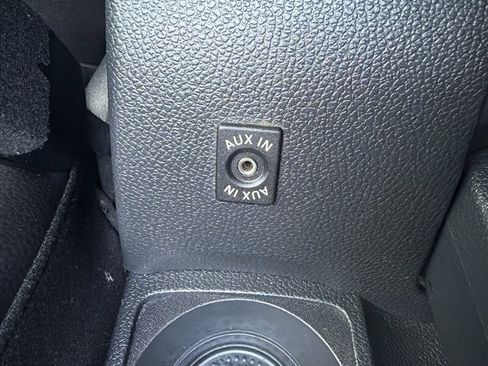 Used 2012 Volkswagen Jetta S FWD image 23
