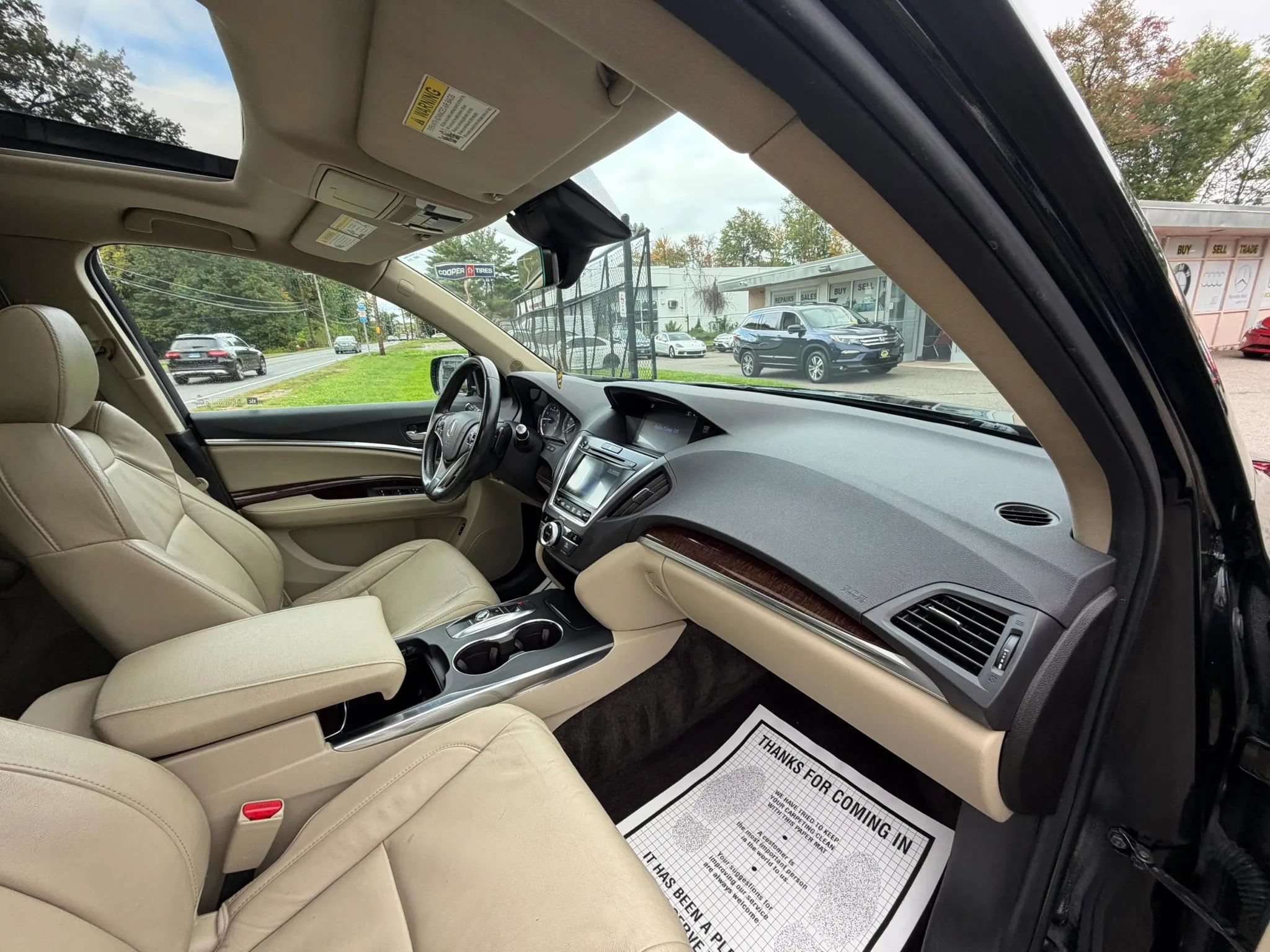 Used 2017 Acura MDX SH-AWD image 12
