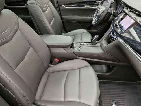 Certified 2024 Cadillac XT6 Premium Luxury w/ LPO, Floor Liner Package image 27