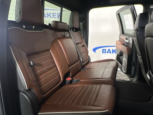 Certified 2025 GMC Sierra 3500 Denali Ultimate AWD/4WD image 28