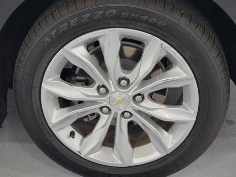 Used 2024 Chevrolet Malibu LT FWD image 11