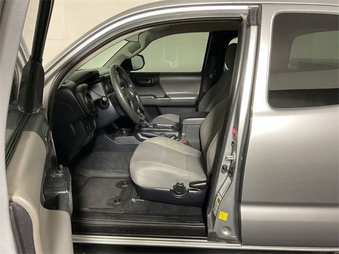 Used 2021 Toyota Tacoma SR image 17
