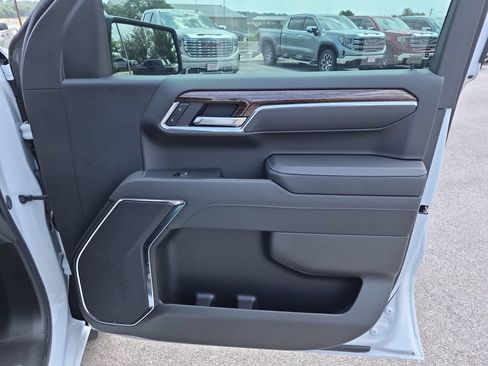 Used 2026 GMC Sierra 1500 Elevation AWD/4WD image 37