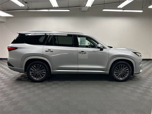 Certified 2024 Lexus TX 350 FWD w/ Cold Weather Package image 4